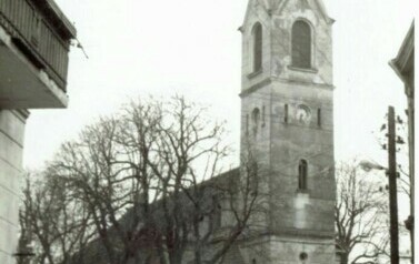 Fot. 1 Dawny kości&oacute;ł ewangelicki, lata 60. XX wieku. Fot. ze zbior&oacute;w Muzeum Ziemi Czarnkowskiej
